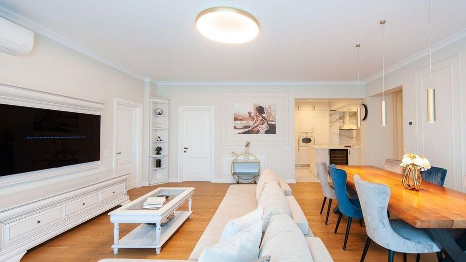 Apartament spațios cu facilități moderne în Băneasa - Poză 3