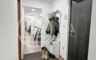 Apartament de vânzare cu 3 camere in zona Rogerius, Oradea - Poză 12