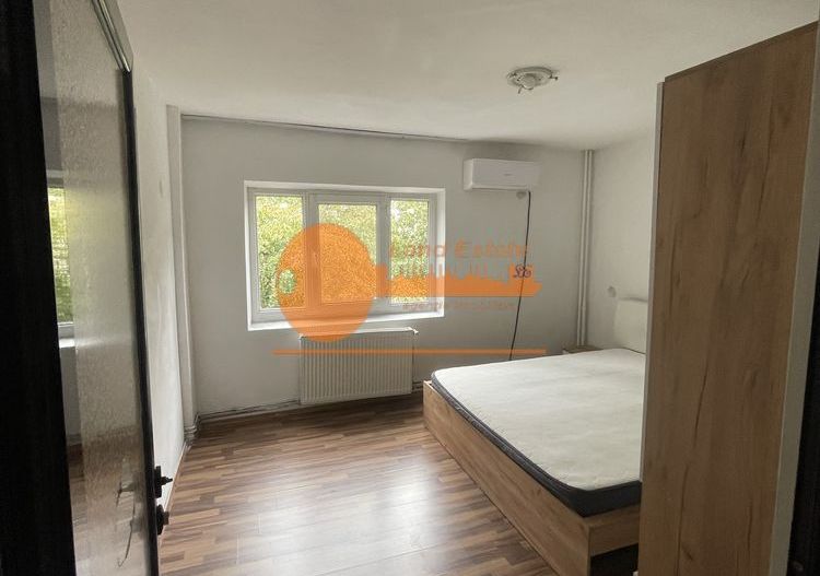 3 camere Lujerului - Orsova ( centrala termica ) - Poză 2