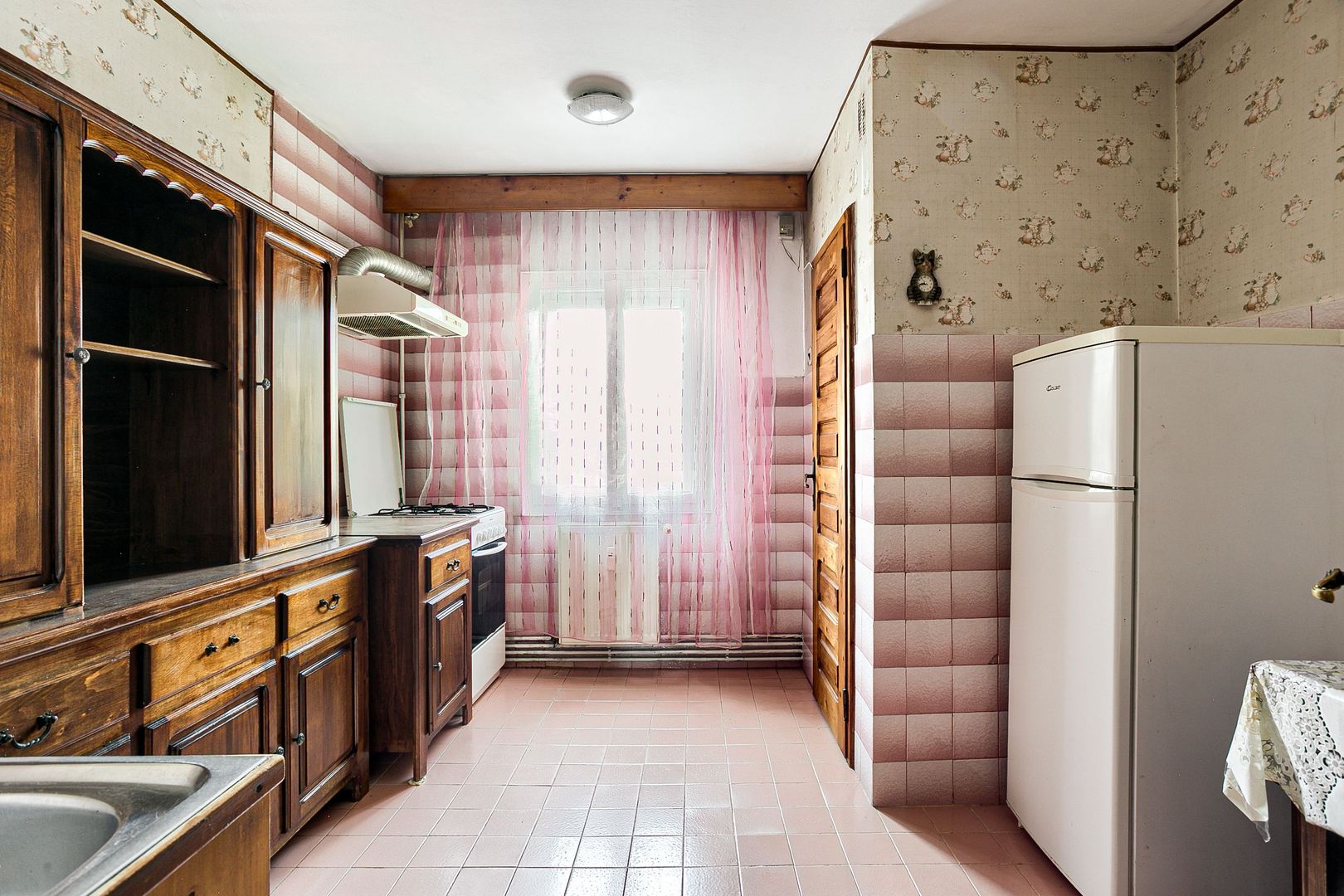 VANDUT Apartament cu 2 camere, etaj 1 in Micalaca zona Voinicilor - Poză 1