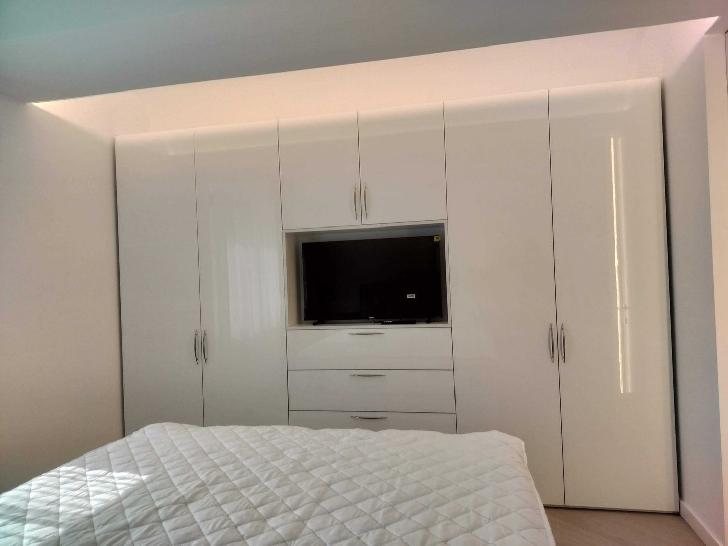 Apartament Premium 3 Camere Terasă Panoramică 2 Băi Parcare Subterană - Poză 5