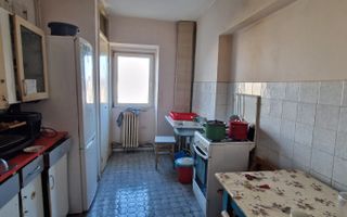 Apartament 3 camere dec 72 mp Bld. Independentei 199000 euro - Poză 1