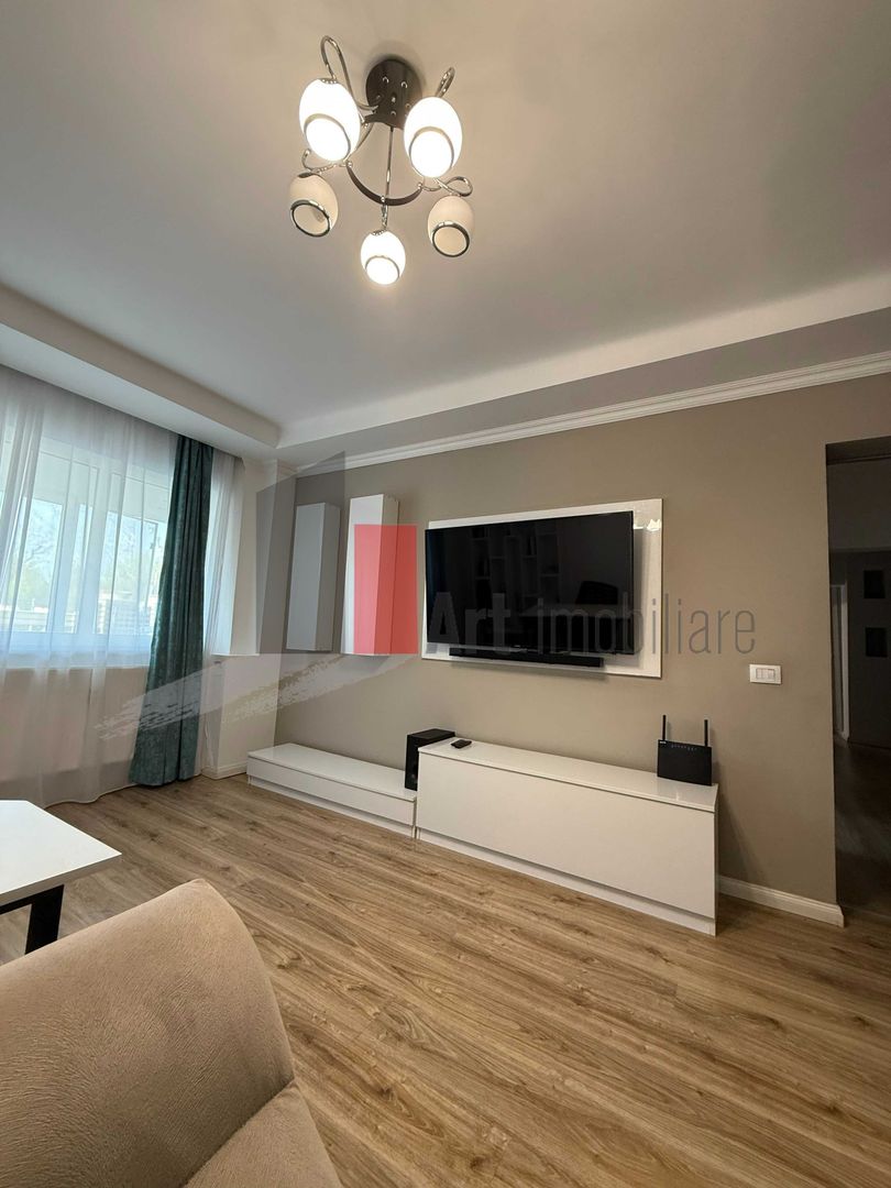 APARTAMENT 3 CAMERE LACUL TEI - Poză 1
