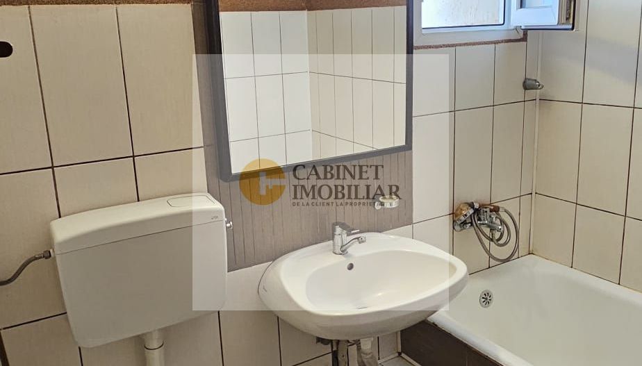3 Camere - 71MP | Decomandat | Reabilitat | 2 Bai | M Gorjului-9 min - Poză 21