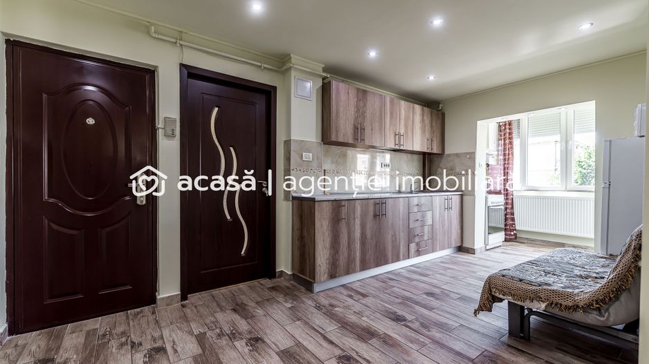 Ap 2 camere decomandat, renovat, 2 balcoane. Cartier Alfa Arad - Poză 7