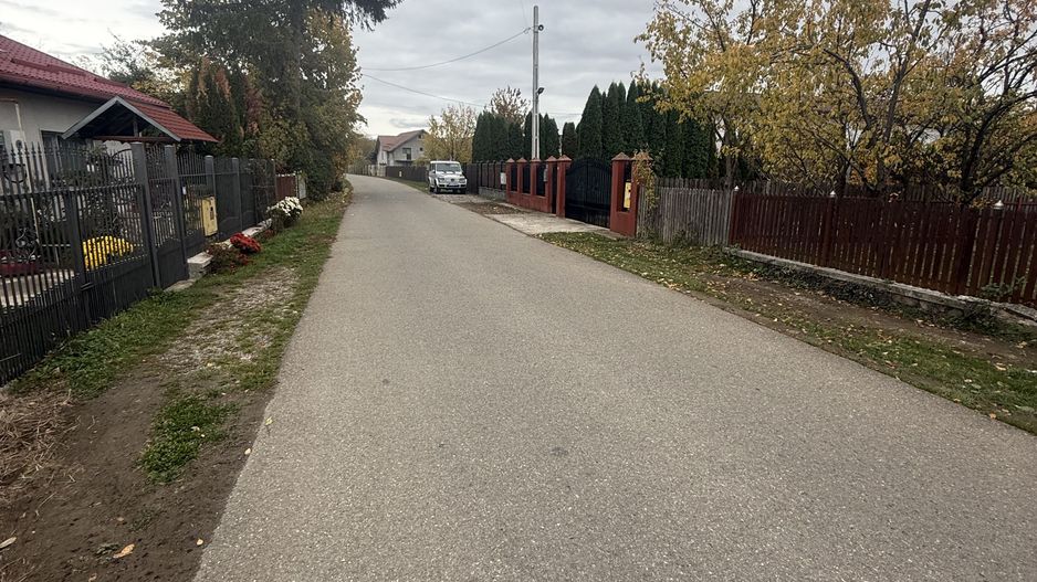 Teren intravilan împrejmuit 2331 mp la strada, toate utilitățile! - Poză 17