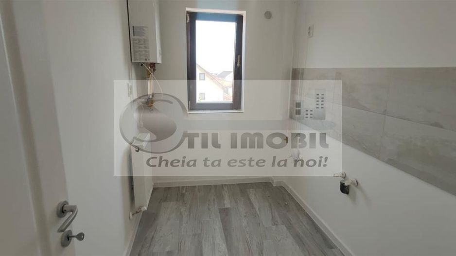 AP 2 CAM CAPAT CUG LUNCA CETATUII - Poză 4