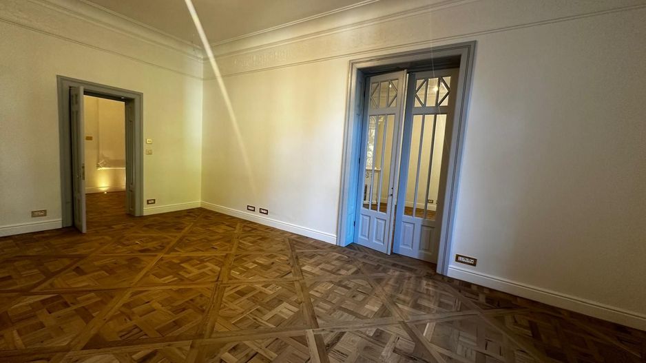 Apartament 5+ demisol Zona Traian - Poză 12