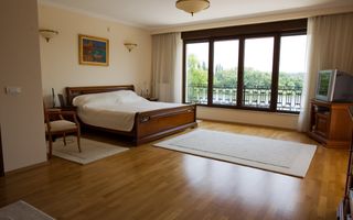 SNAGOV | VILA DE LUX CU 90M DESCHIDERE LA LAC | POZITIE EXCEPTIONALA - Poză 33