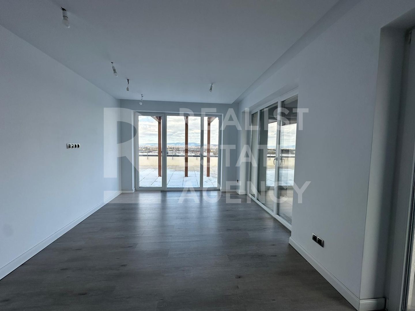 Vânzare, penthouse, 4 camere, Brașov - Poză 10