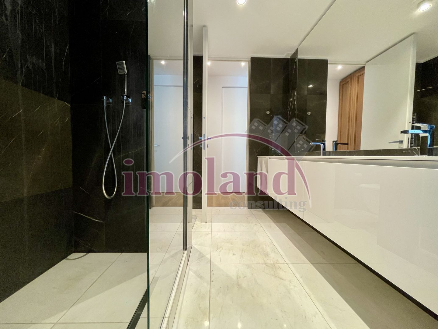 Închiriere DUPLEX premium 127 mp + 121 mp curte | 2 parcări | Primăverii - Poză 25