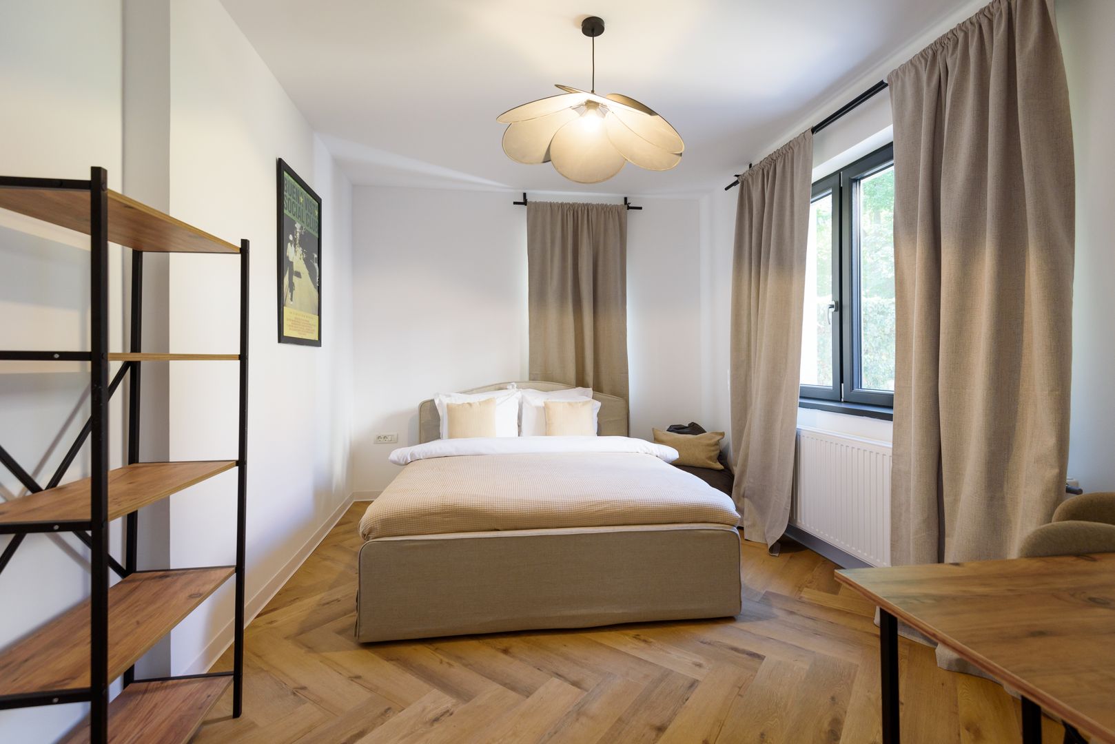 Vila de poveste, in centrul Brasovului, pe Drumul Cetatii - Poză 24