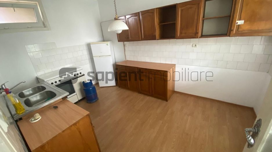 Apartament 3 camere zona centrala - Poză 5