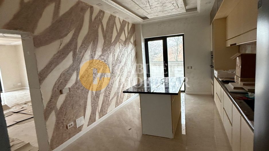 Vila PREMIUM - 6 camere - 3 bai - 750mp teren - La asfalt - Poză 11