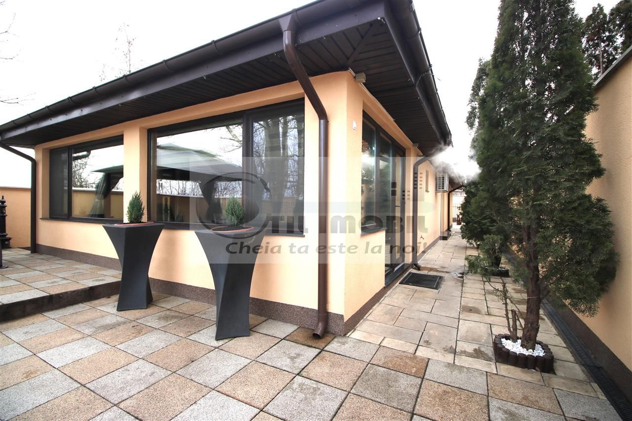 MIROSLAVA CASA EXCLUSIVISTA LA CHEIE LUX STIL MEDITERANEAN MOBILATA - Poză 3