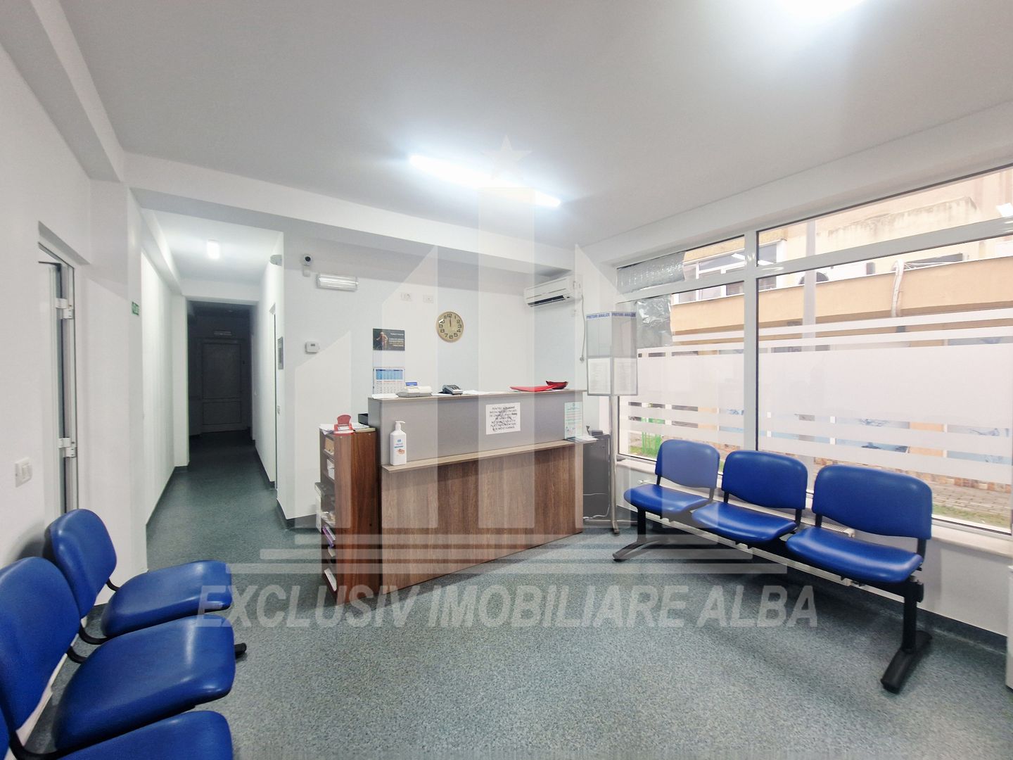 Spatiu Comercial | Laborator analize medicale | 400 mp | Cetate - Poză 1