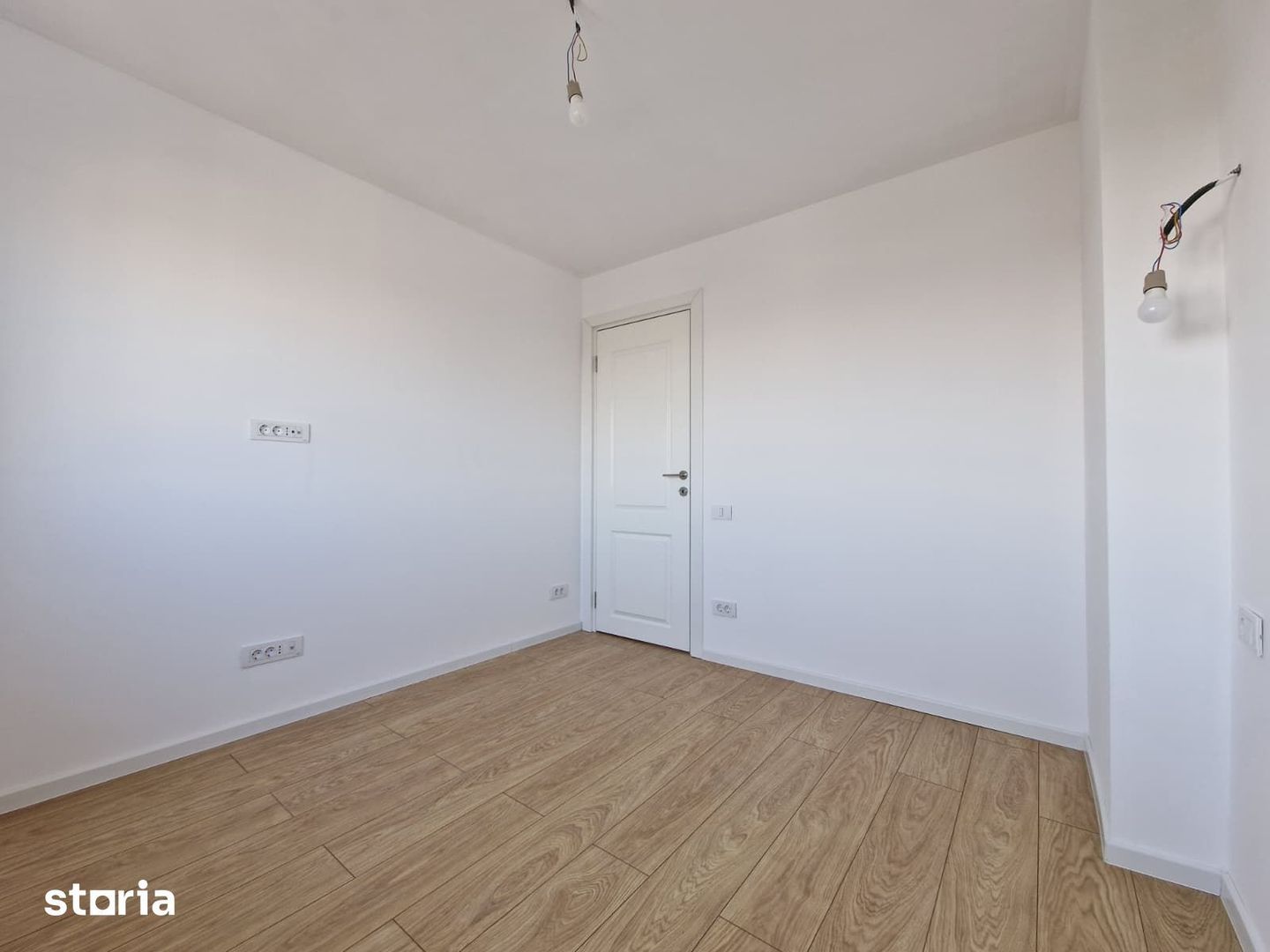 Garsoniera dubla 36 mp, dormitor separat, bloc 1984, renovata integral - Poză 12