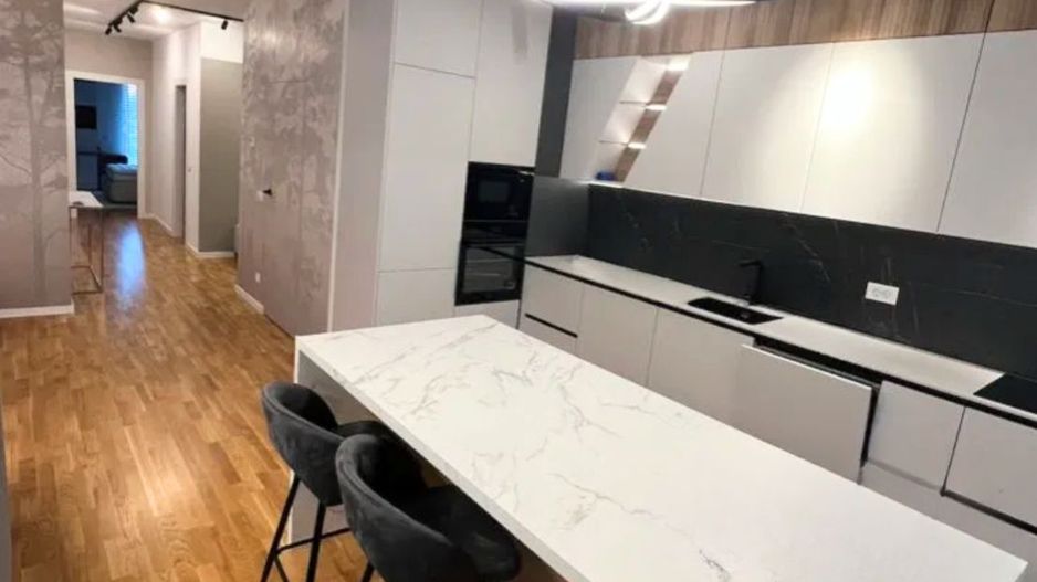 Apartament spațios cu 3 camere în zona Băneasa Jandarmeriei - Poză 3