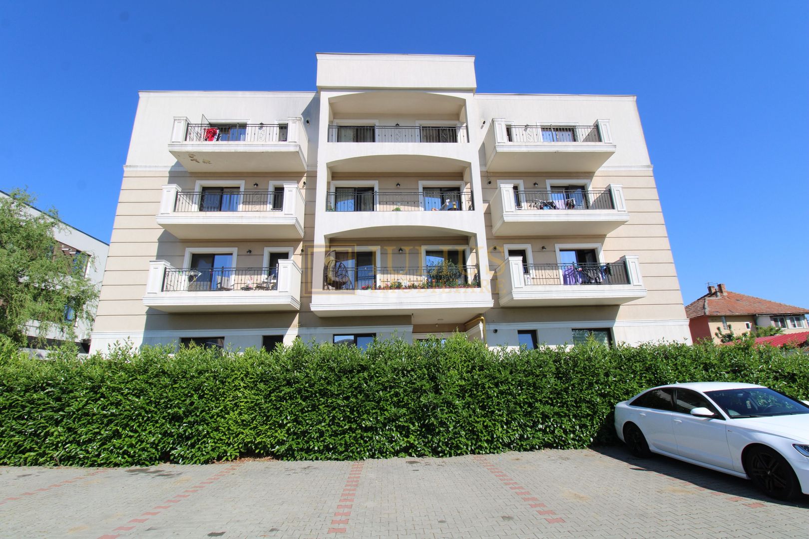 2 camere in Dumbravita in bloc nou cu parcare langa clinica Medicis - Poză 13