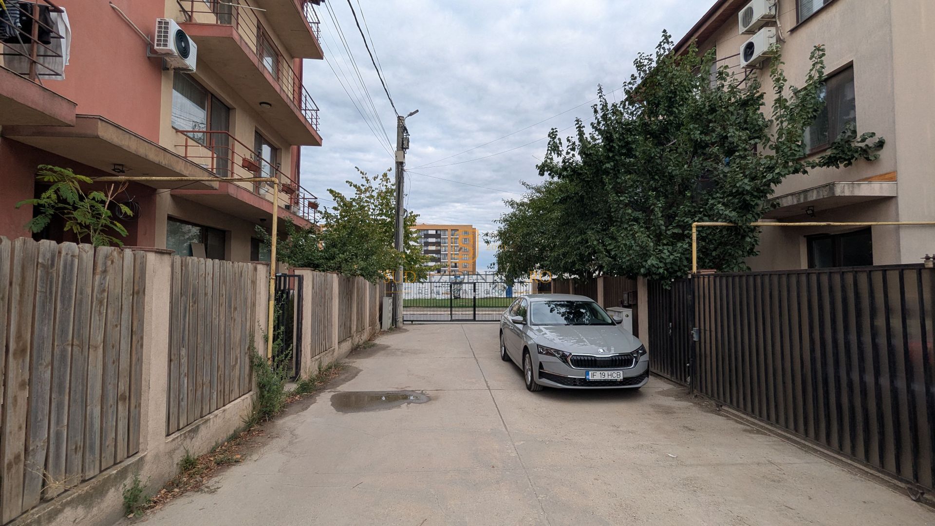 3 cam, 84mp, terasa sticla, curte 69mp, 2 parcari, boxa |Drumul Fermei - Poză 3