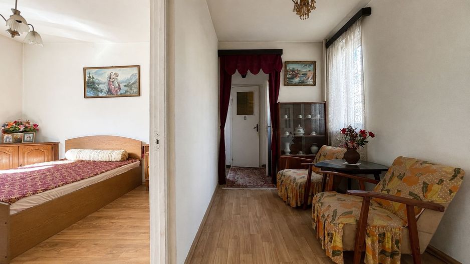 Apartament cu 3 camere, Rogerius, Etaj Intermediar - Poză 4