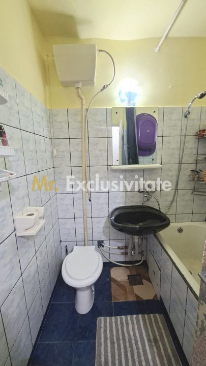 Apartament de 2 camere et.1 zona Piață Razboeni - Poză 6