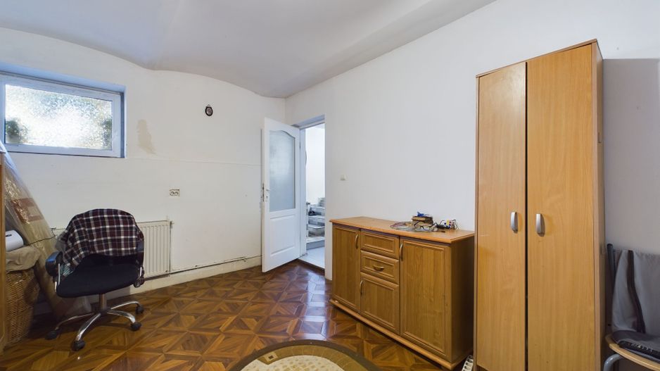 Apartament semicentral cu 2 camere - Poză 6