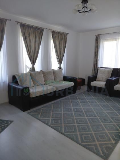 Casă de vânzare în Aroneanu, comuna Aroneanu, jud. Iași - 4 camere, 105 mp utili - Poză 12