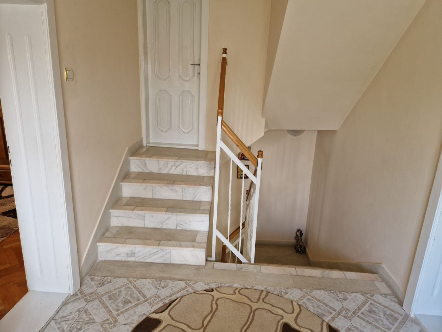 Casa 4 +1 camere de vanzare in Marghita, Bihor - Poză 11