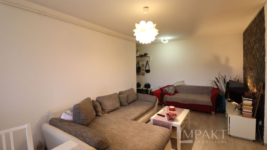 Apartament cu 3 camere, situat in zona Muzeul Apei Floresti! - Poză 2