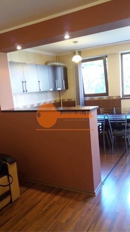 Garsoniera in zona Costin Georgian - Poză 1
