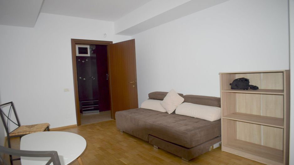 Apartament modern- 3 camere 90 mp  + 2 locuri de parcare - comision 0 - Poză 3