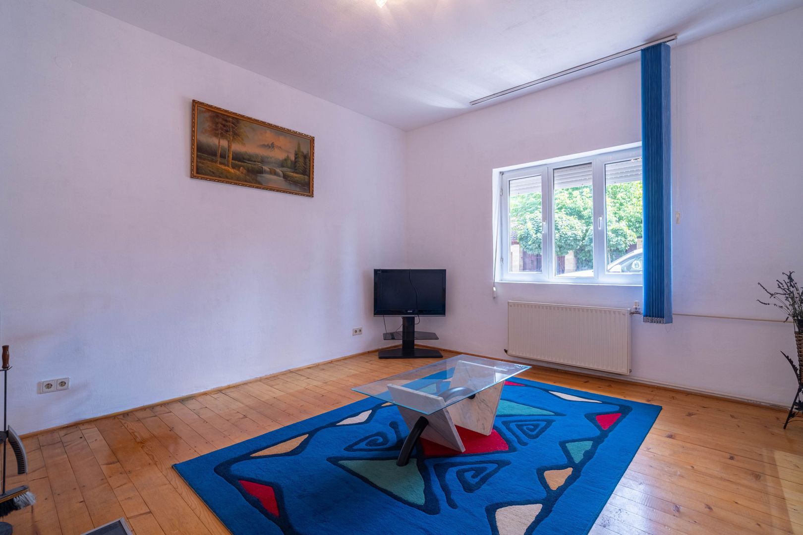 Casa 5 camere - teren 688 mp - Parneava - COMISION 0 - Poză 2