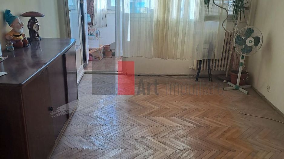 Apartament 2 camere Metrou Titan - Poză 1