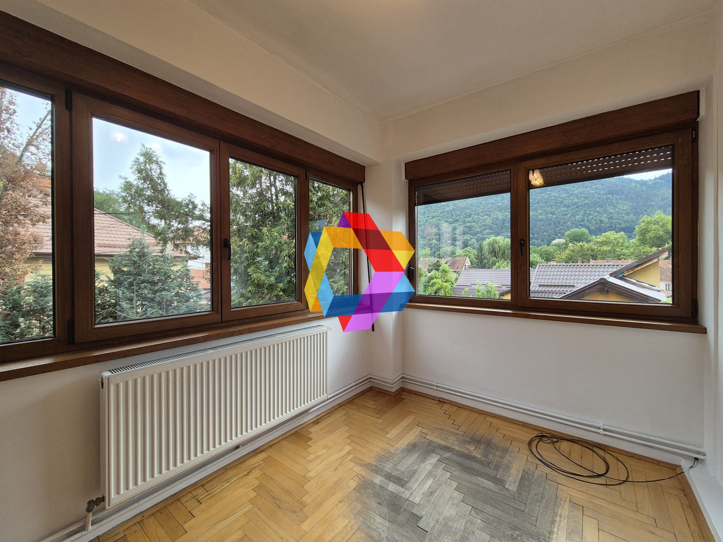 Casa 270mp zona centrala - Poză 7