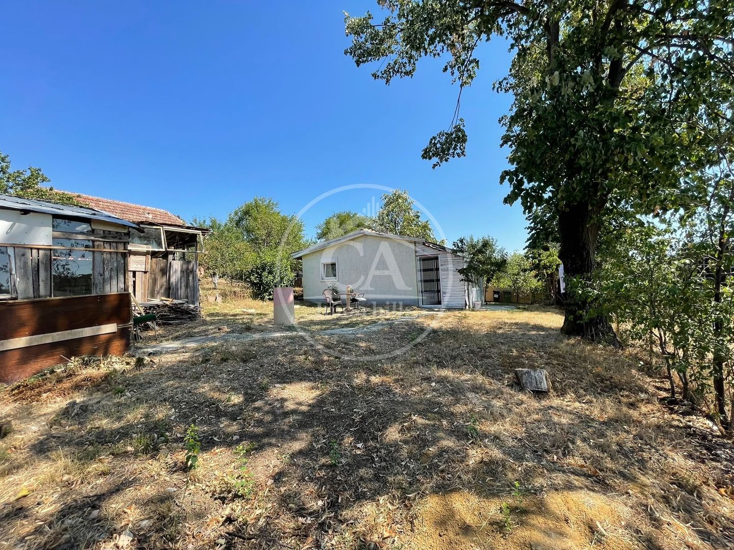 Casa de vanzare cu 2 camere in zona Sintelec, Bihor. - Poză 11