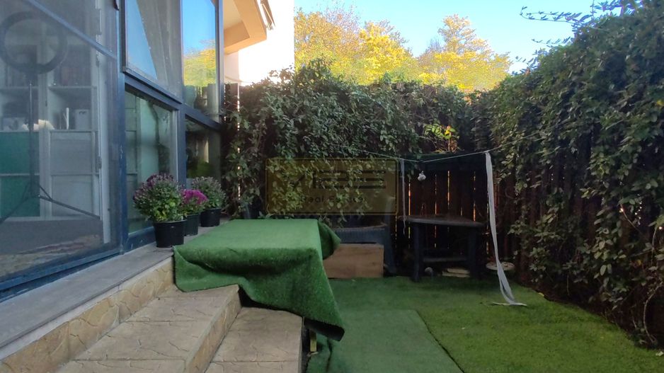 Spital Parhon/Parcul Copou /Universitate-2 camere și curte! - Poză 10