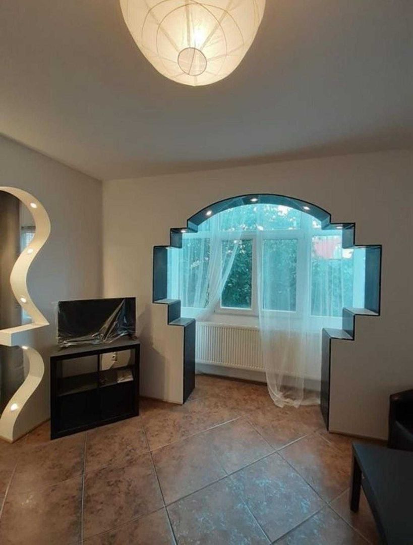 Inchiriez apartament 2 camere zona Nerva Traian - Poză 2