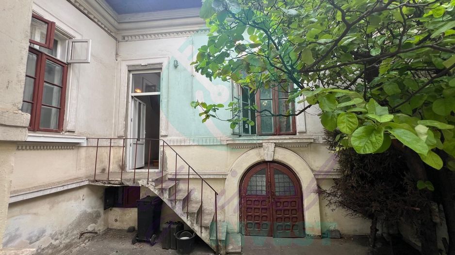 Raritate Parc Carol | Vila neoromânească curte libera 165mp - Poză 2