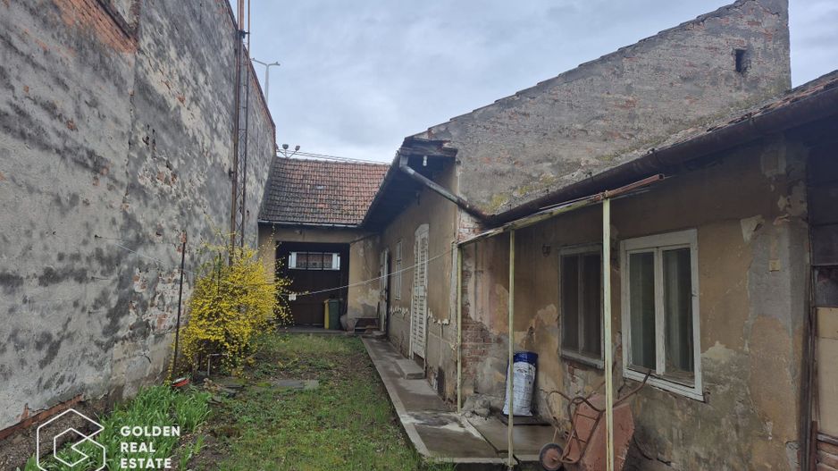 Casa cu 2 corpuri de cladire, Aradul Nou - Poză 4