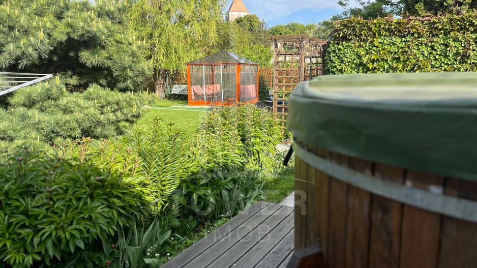 Casă de lux de închiriat | Curte | Ciubăr | Zona Gușterița - Poză 10