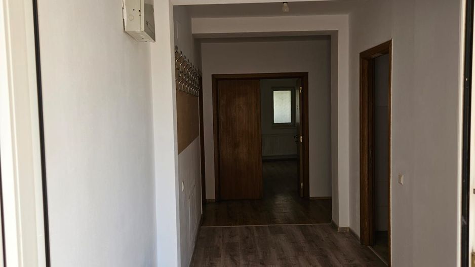 Vila,Parter+Etaj comuna Berceni 169000 eur - Poză 26