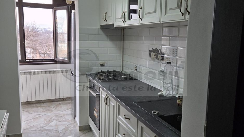 Apartament 2 camere Podu de Fier - 550 euro - Poză 1