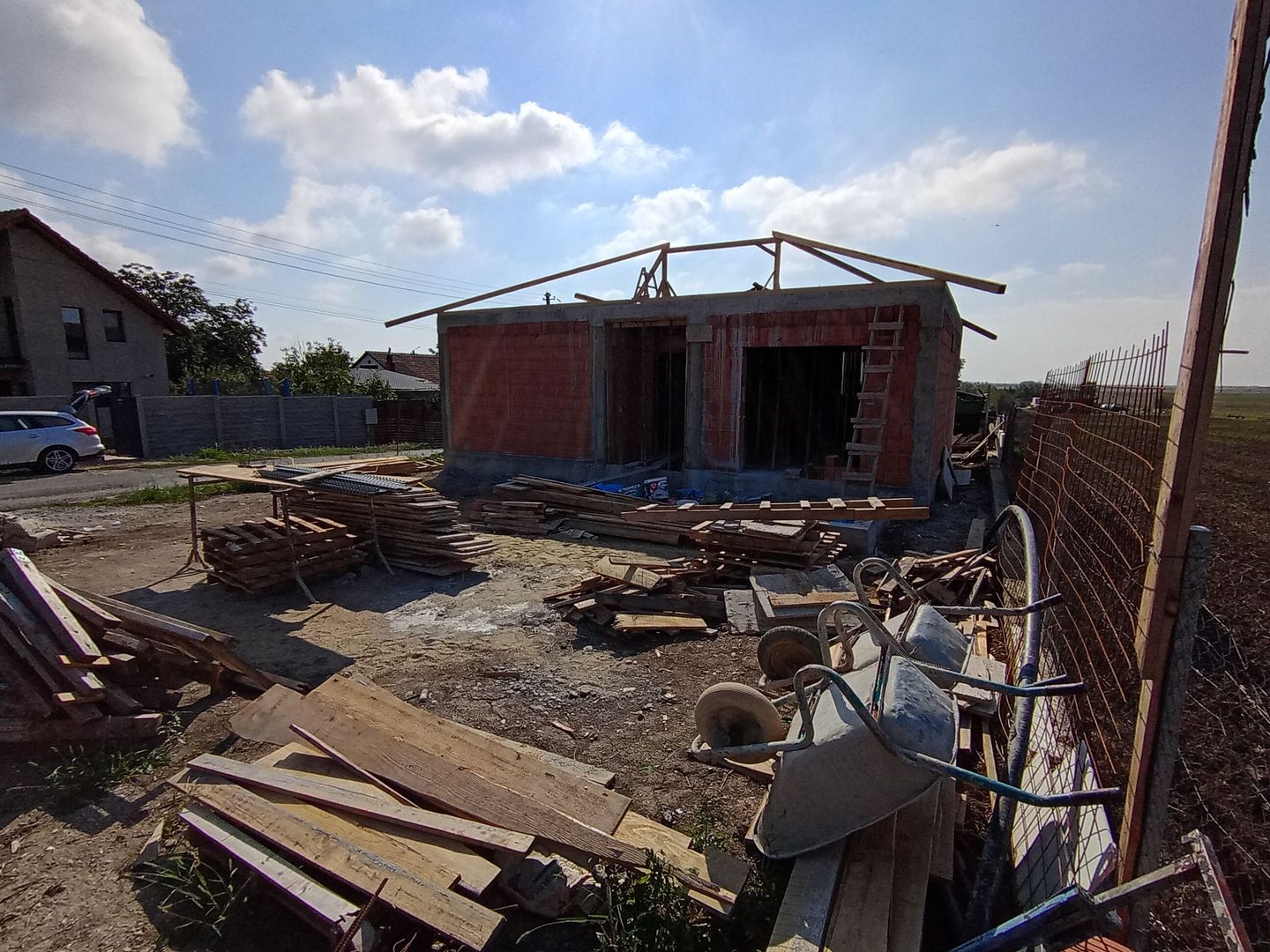 Sanandrei Casa Individuala Pe Parter, 3 Cam, Drum Asfaltat. Toate Utilitatiile - Poză 3