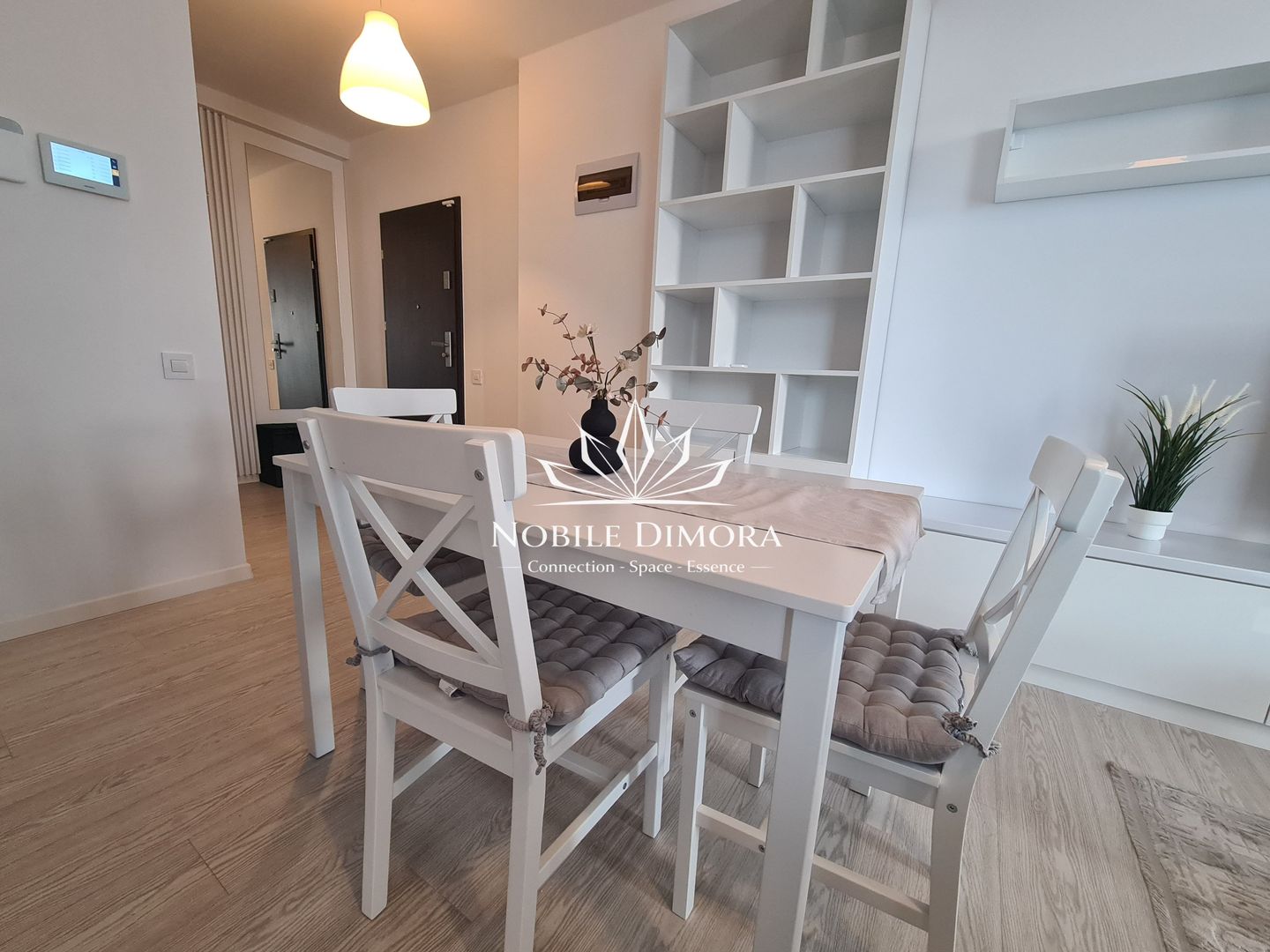 Apartament de lux cu 2 camere, etaj 2 cu parcare subterana - Torontal - Poză 5