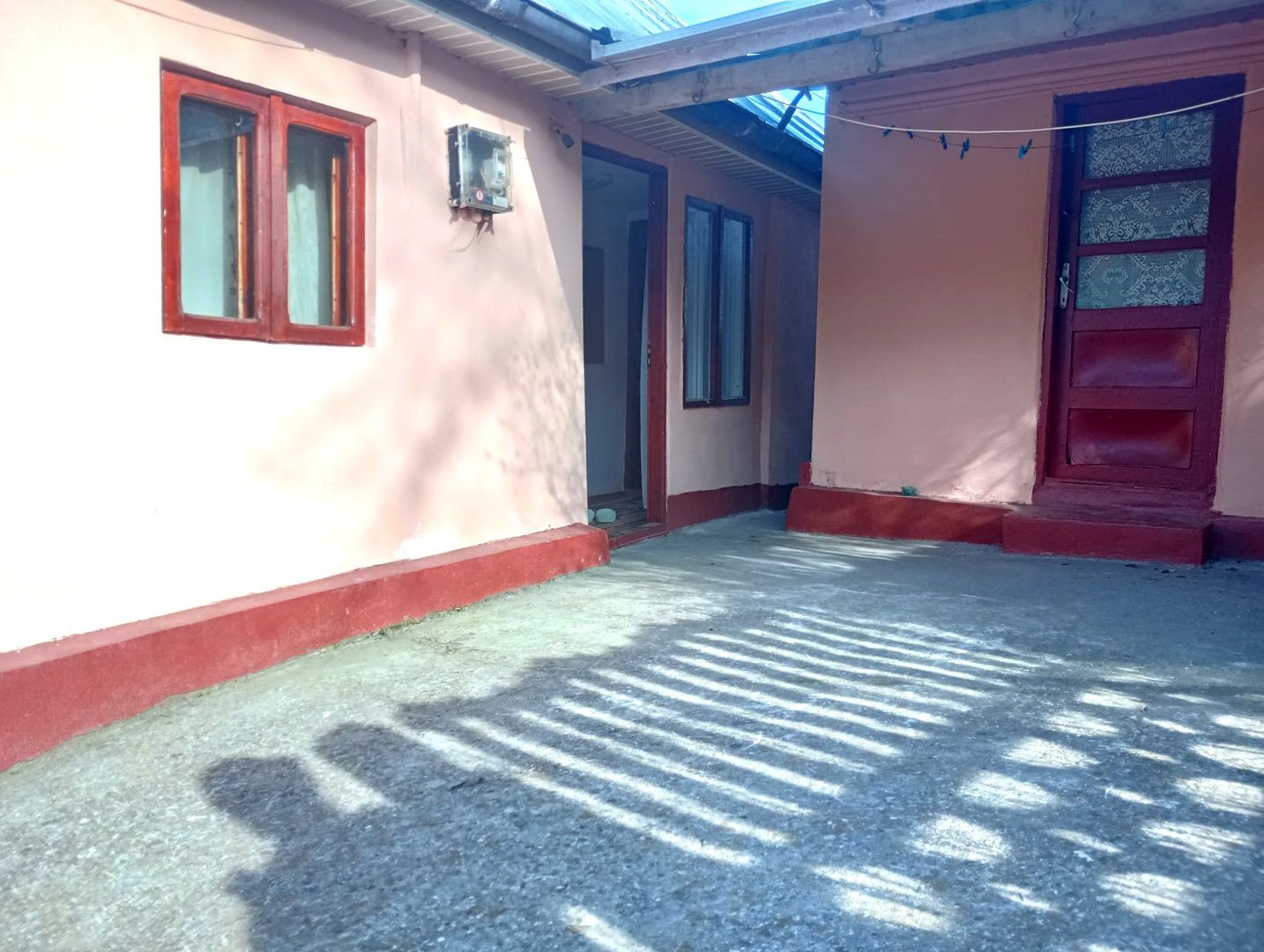 Zone de deal! Vanzare casa in Vulcana de Sus! - Poză 4
