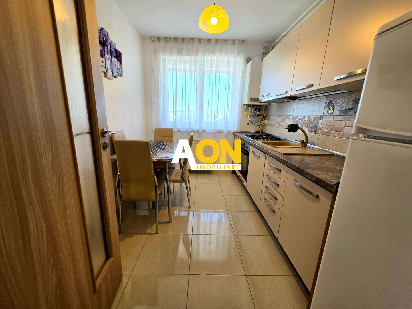 Apartament 2 Camere Bloc Nou, Zona Cetate, Complet Mobilat - Poză 4