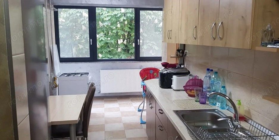 Apartament 2 camere Calea Dorobantilor etaj 1 cu centrala - Poză 4