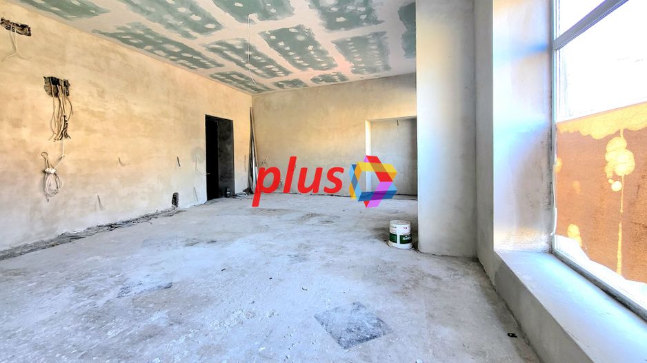 Spatiu cu vad pietonal intens - 65 mp # plus-imo.ro - Poză 2