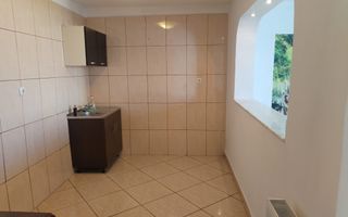 Centru(cod04)-Spatiu birou 70 mp - Poză 3